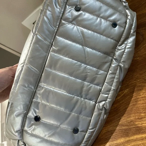 NWT THINK ROYLN Silver Shoulder Bag with Pleated Design - Picture 7 of 8